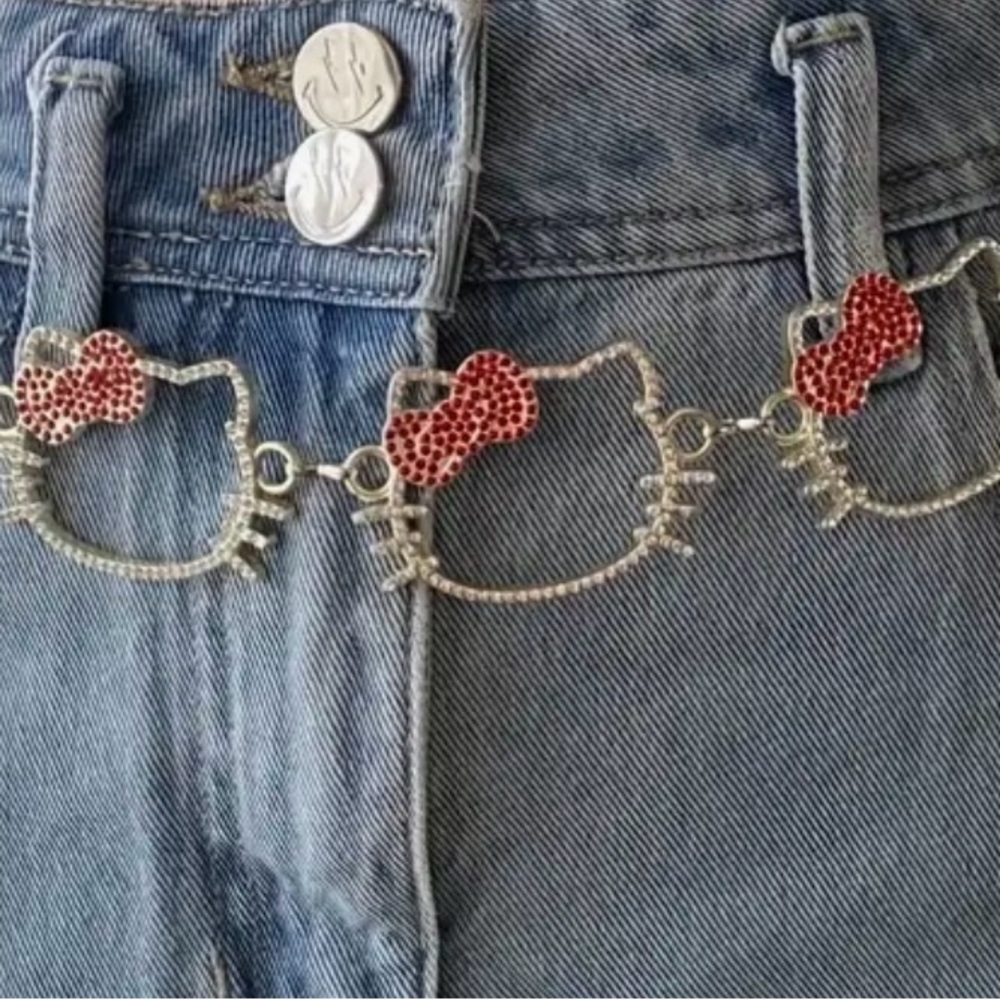 Hello Kitty Red and Silver Belt